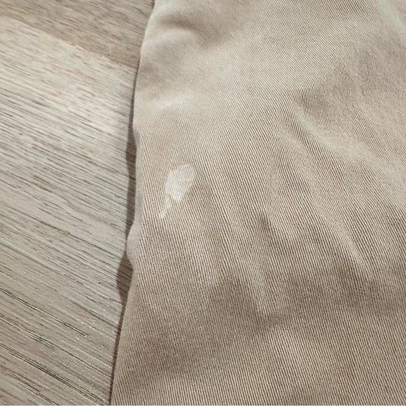 American Eagle Khaki Pants - Picture 3 of 6